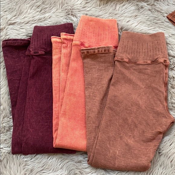 NEW😙ARRIVEL 👏🏻L.E.L.E dune X and flex ribbed high waisted Brazilian legging - Picture 12 of 16